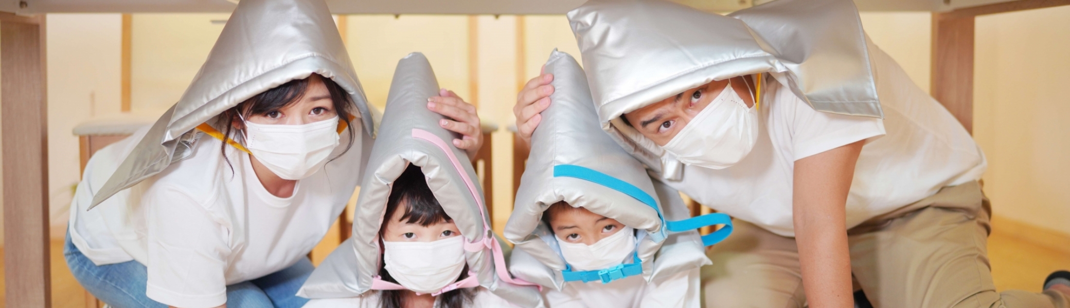 ヘルメット/防災ずきん